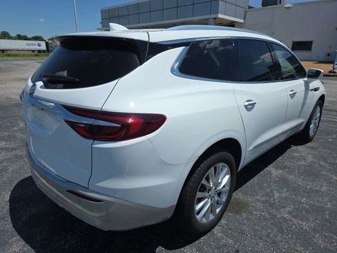 Used 2020 Buick Enclave Essence FWD image 5