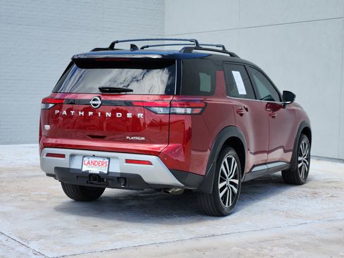 Used 2025 Nissan Pathfinder Platinum w/ Cargo Package FWD image 8