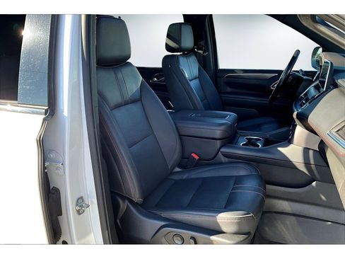 Used 2022 Chevrolet Tahoe RST image 30