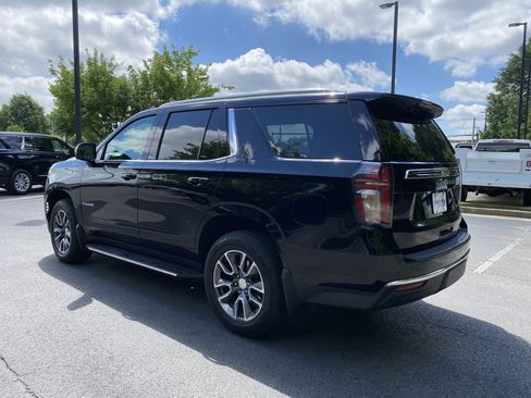 Used 2021 Chevrolet Tahoe LT w/ LT Signature Package AWD/4WD image 7