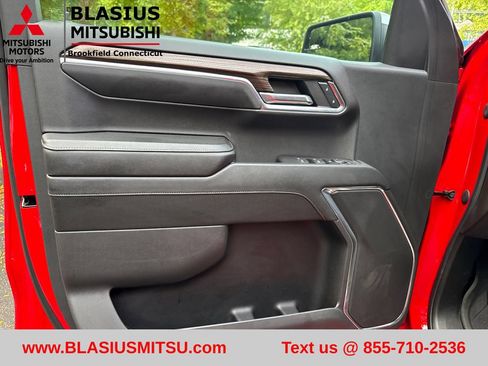 Used 2024 Chevrolet Silverado 1500 LT AWD/4WD image 16