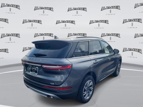 New 2026 Lincoln Corsair Premiere image 4