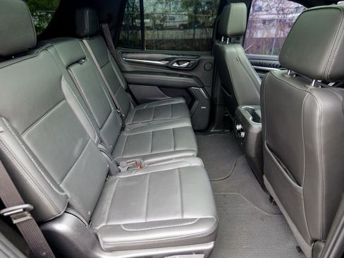 Used 2022 GMC Yukon Denali AWD/4WD image 32