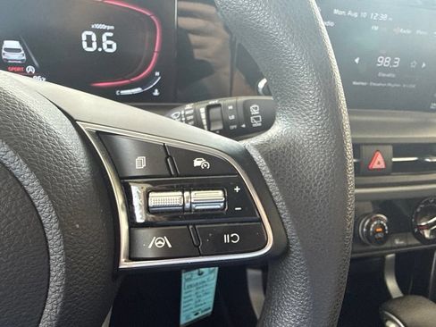 Used 2026 Kia Seltos LX FWD image 21