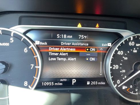 Used 2023 Nissan Rogue SL image 12