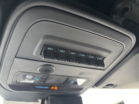 Used 2022 Ford Bronco Wildtrak AWD/4WD image 35