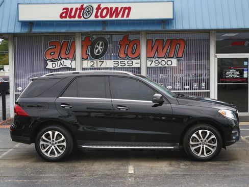 Used 2019 Mercedes-Benz GLE 400 4MATIC w/ Premium 1 Package image 22