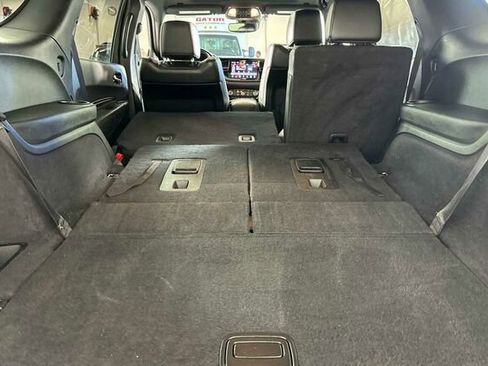 Used 2024 Dodge Durango GT image 18