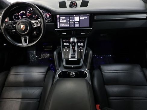 Used 2020 Porsche Cayenne Turbo image 79