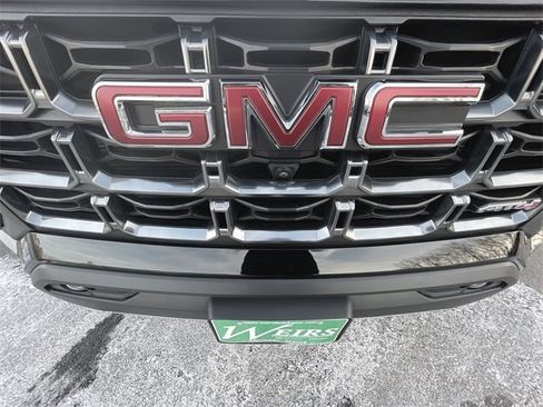 Certified 2024 GMC Canyon AT4 w/ AT4 Premium Package image 31