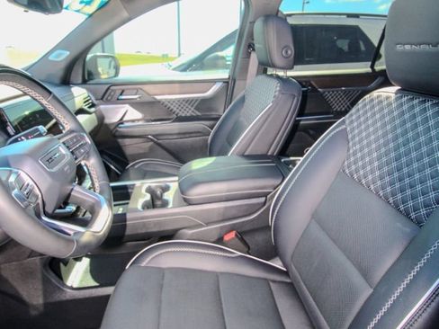 Used 2025 GMC Acadia Denali w/ Super Cruise Package AWD/4WD image 15