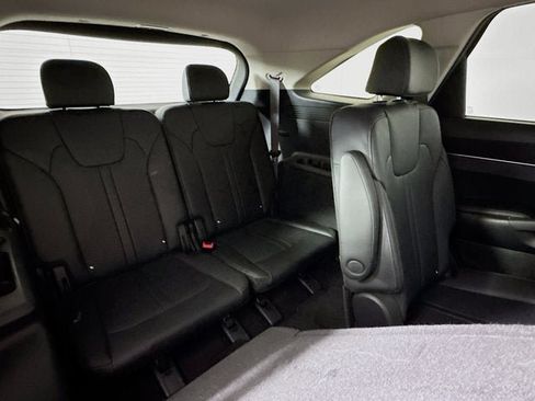 Certified 2023 Kia Sorento EX AWD/4WD image 27