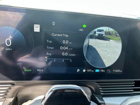 Used 2025 Hyundai Ioniq 5 Limited AWD/4WD image 41