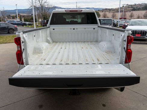 Used 2024 Chevrolet Silverado 2500 LT image 29