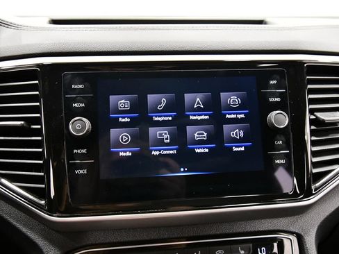 Used 2023 Volkswagen Atlas Cross Sport SE AWD/4WD image 23