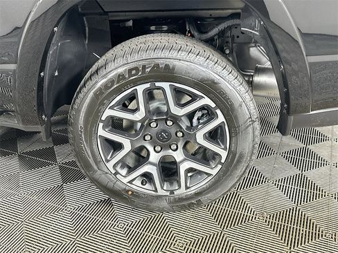 New 2026 RAM 1500 Laramie image 17