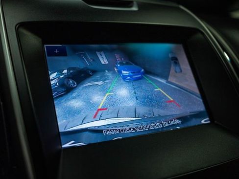 Used 2020 Ford Edge SEL AWD/4WD image 22