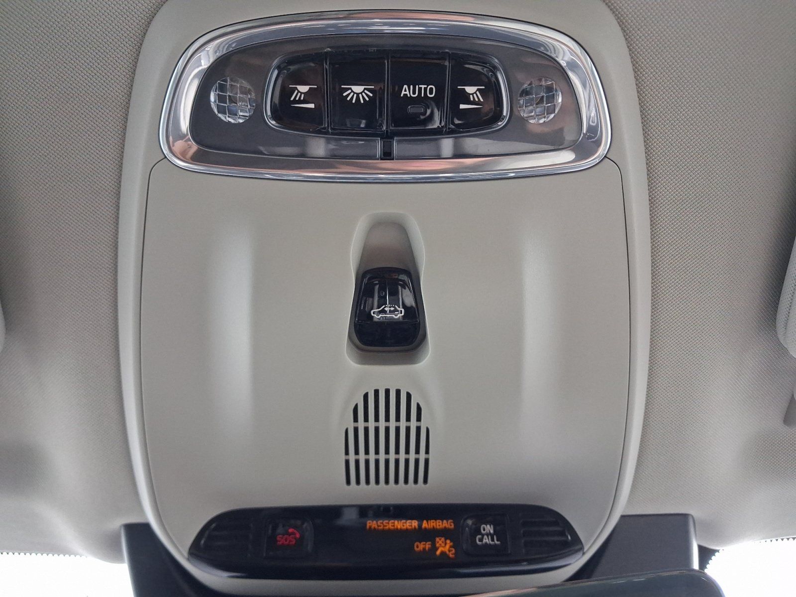 Used 2022 Volvo XC90 T5 Momentum w/ Climate Package AWD/4WD image 30