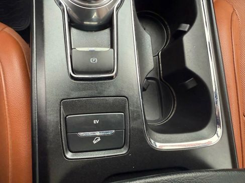 Used 2019 Ford Fusion Energi Titanium image 28