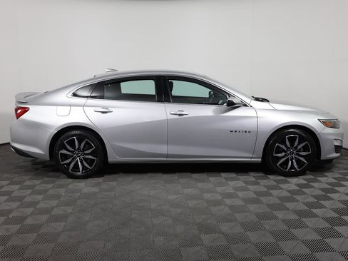 Used 2022 Chevrolet Malibu RS image 4