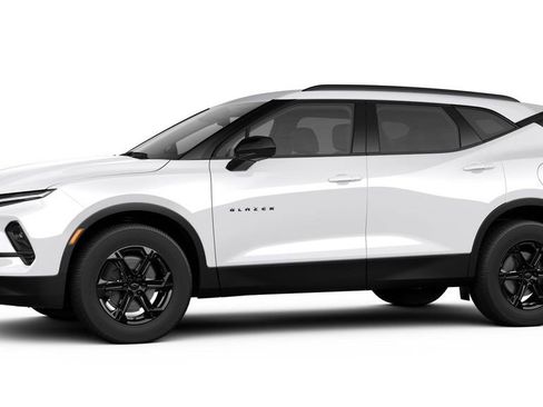 New 2026 Chevrolet Blazer LT w/ Midnight/Sport Edition image 2