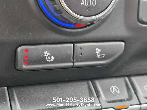 Used 2020 Chevrolet Silverado 1500 LT w/ Texas Edition AWD/4WD image 22