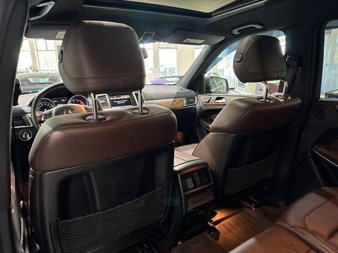 Used 2013 Mercedes-Benz GL 450 4MATIC w/ Premium 1 Pkg image 11