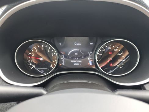 Used 2019 Jeep Compass Sport w/ Tech Group image 16