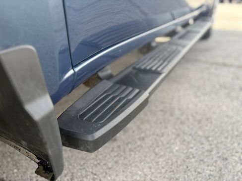 Used 2024 Chevrolet Silverado 1500 LT w/ Z71 Off-Road Package image 20