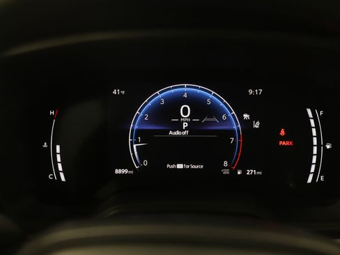 Used 2026 Toyota Corolla Cross L image 25