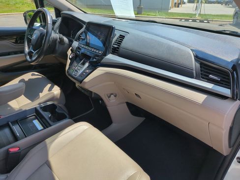 Used 2019 Honda Odyssey Elite image 37