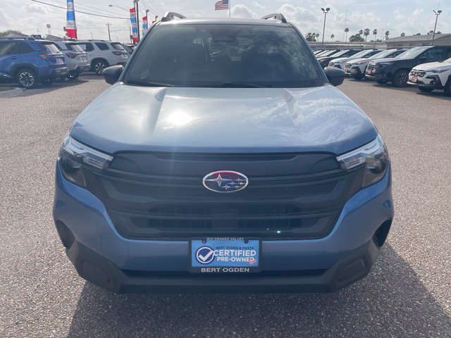 Used 2025 Subaru Forester AWD/4WD image 2