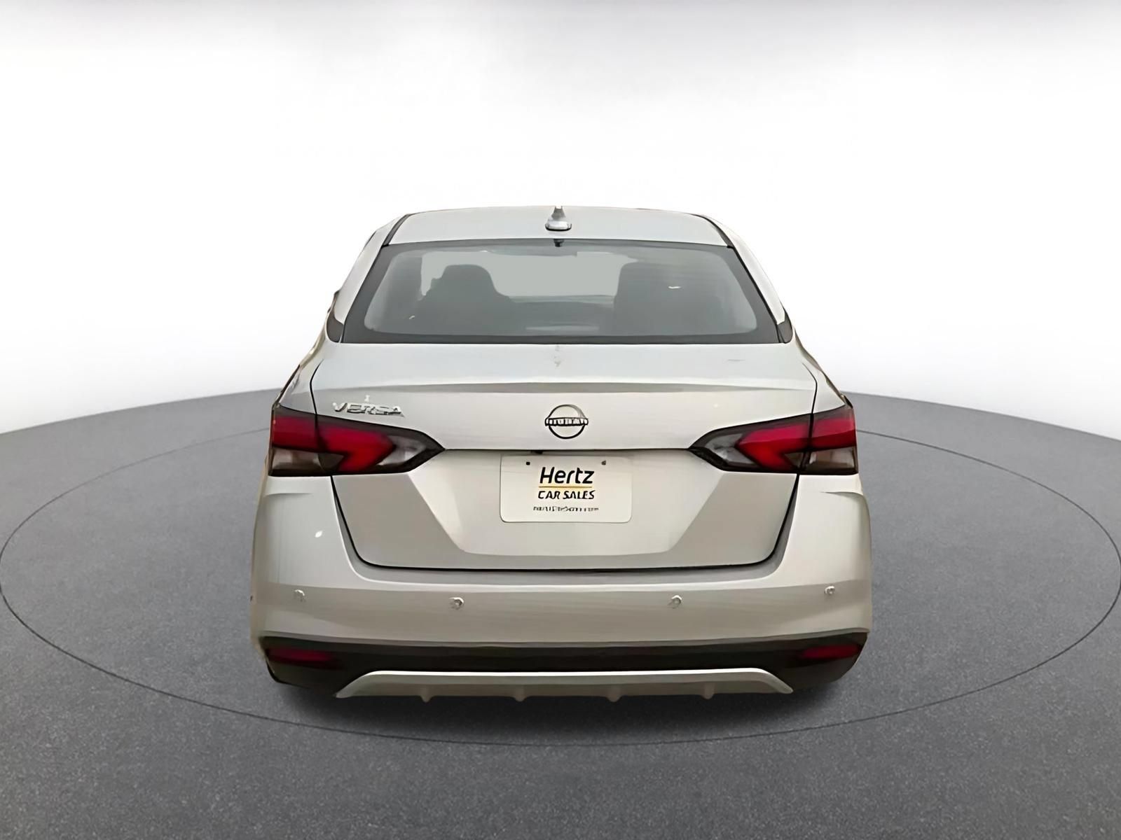 Used 2025 Nissan Versa SV FWD image 12