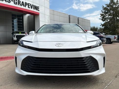 Used 2026 Toyota Camry LE FWD image 3