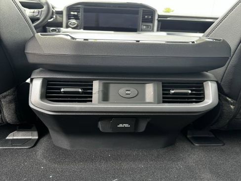 New 2025 Ford F150 Lariat w/ Equipment Group 501A Mid image 29