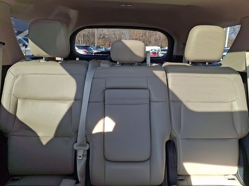 Certified 2024 Ford Explorer XLT w/ Equipment Group 202A image 19