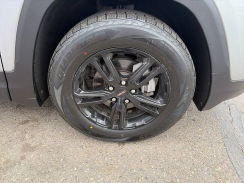 Used 2023 GMC Terrain AT4 AWD/4WD image 14