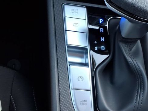 New 2026 Hyundai Elantra Hybrid FWD image 13
