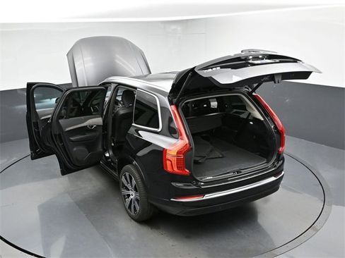 Used 2023 Volvo XC90 B6 Ultimate w/ Protection Package Premier image 52