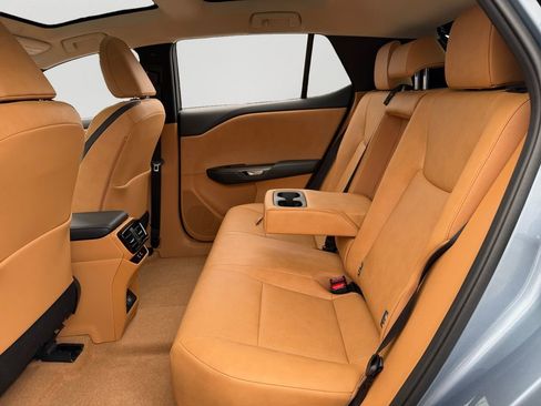 Certified 2025 Lexus RZ 450e image 10