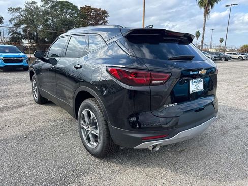 New 2026 Chevrolet Blazer LT w/ Convenience Package image 5