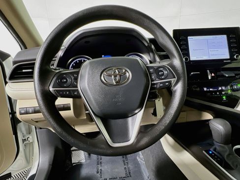Used 2023 Toyota Camry LE FWD image 18