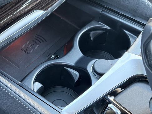 Used 2023 BMW 540i w/ M Sport Package image 31