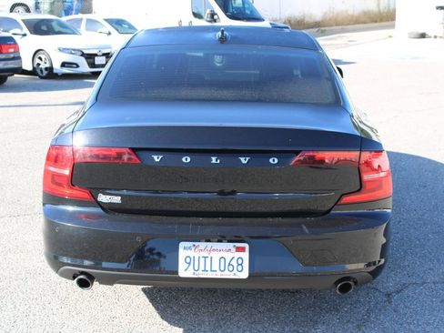 Used 2018 Volvo S90 T5 Momentum AWD/4WD image 5