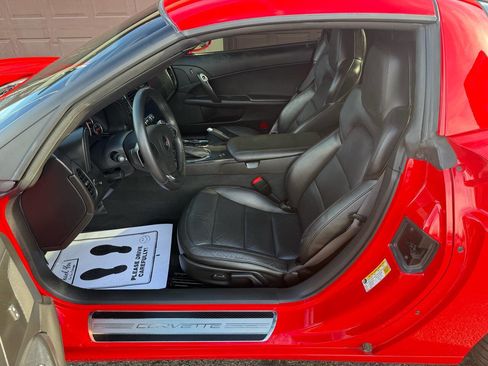 Used 2012 Chevrolet Corvette Coupe image 3