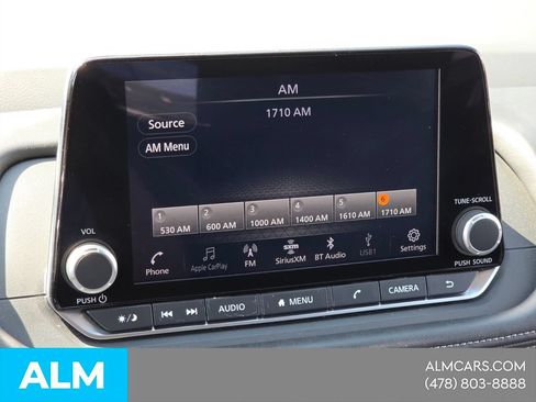 Used 2025 Nissan Rogue SV FWD image 22