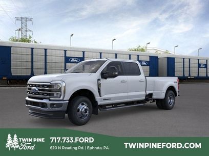 New 2026 Ford F350 4x4 Crew Cab DRW Super Duty