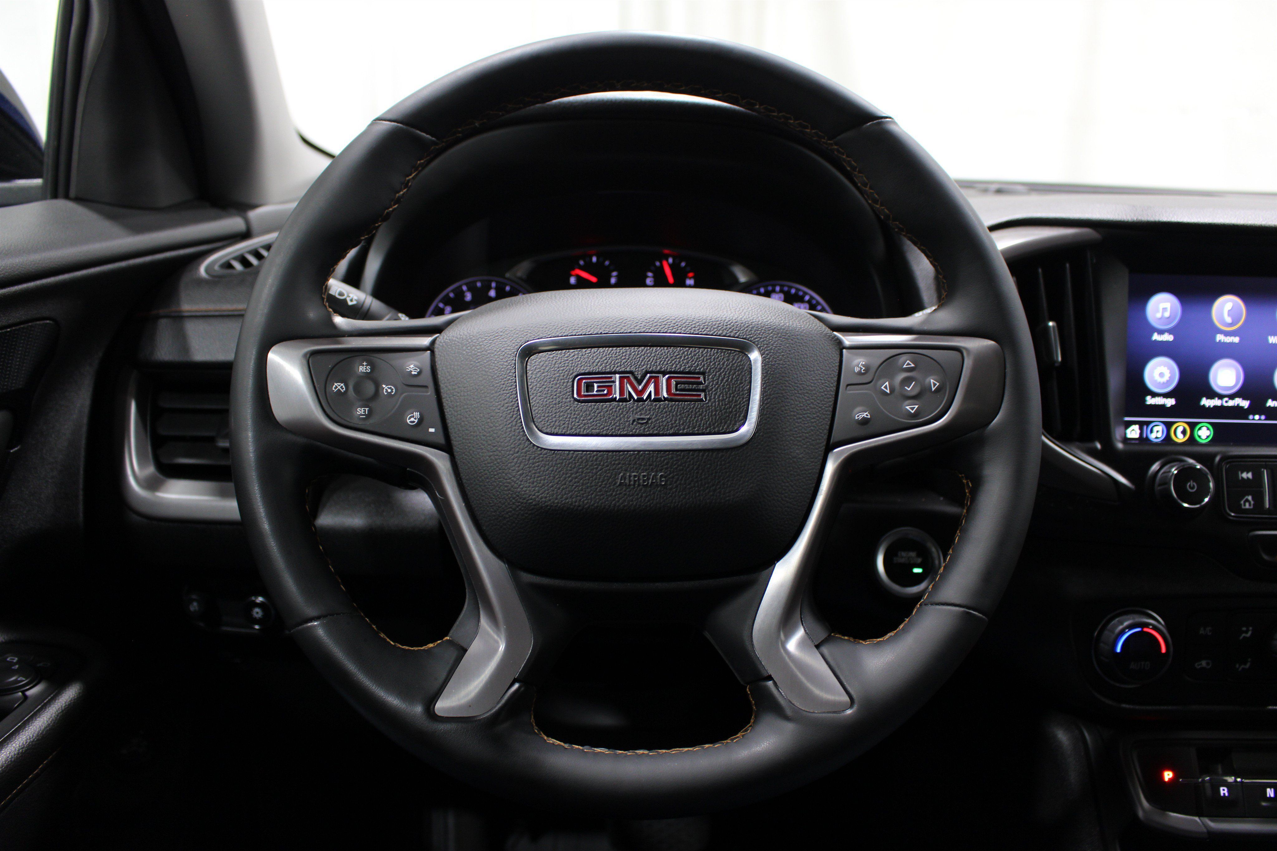 Used 2024 GMC Terrain AT4 AWD/4WD image 12