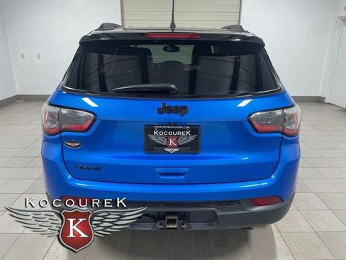 Used 2020 Jeep Compass Latitude AWD/4WD image 5