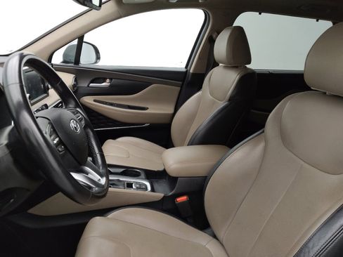 Used 2019 Hyundai Santa Fe Limited FWD image 17